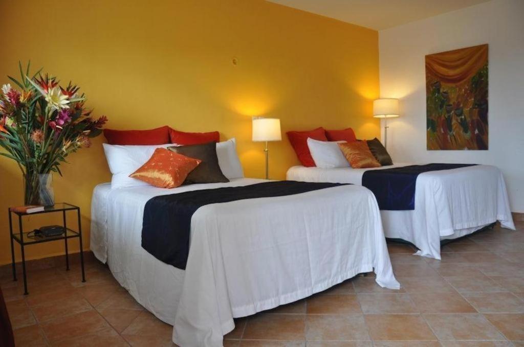 Flamingo Hotel كوزوميل المظهر الخارجي الصورة